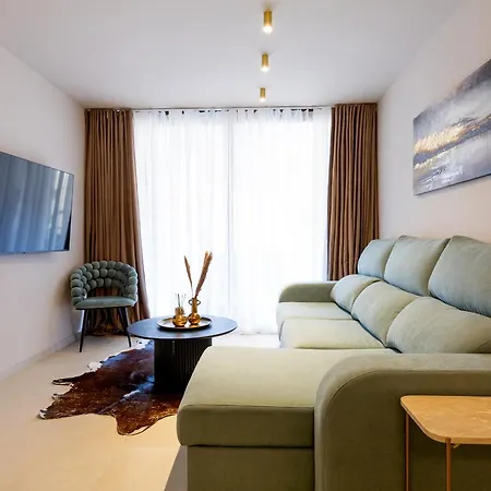 Castle Harbour Modern 1 Bedroom Cristianos *