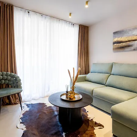 Apartment Castle Harbour Modern 1 Bedroom Cristianos *